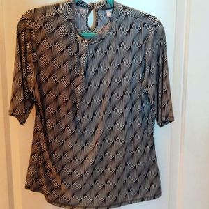 Worthington Elbow Length Sleeve Top